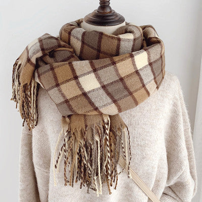 2020 Korean Dongdaemun new female winter student scarf thickened tassel British check pattren all-match scarf